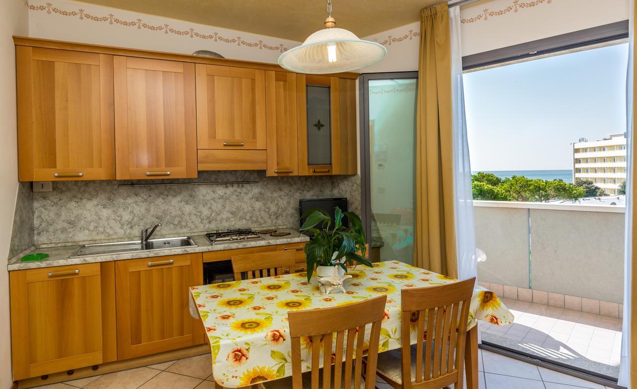 Residence California Lido di Jesolo Buitenkant foto
